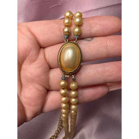 Trifari | Avon Vintage Gold-Tone and Pearl Jewelry Set – Layered Necklaces - Picture 2 of 2